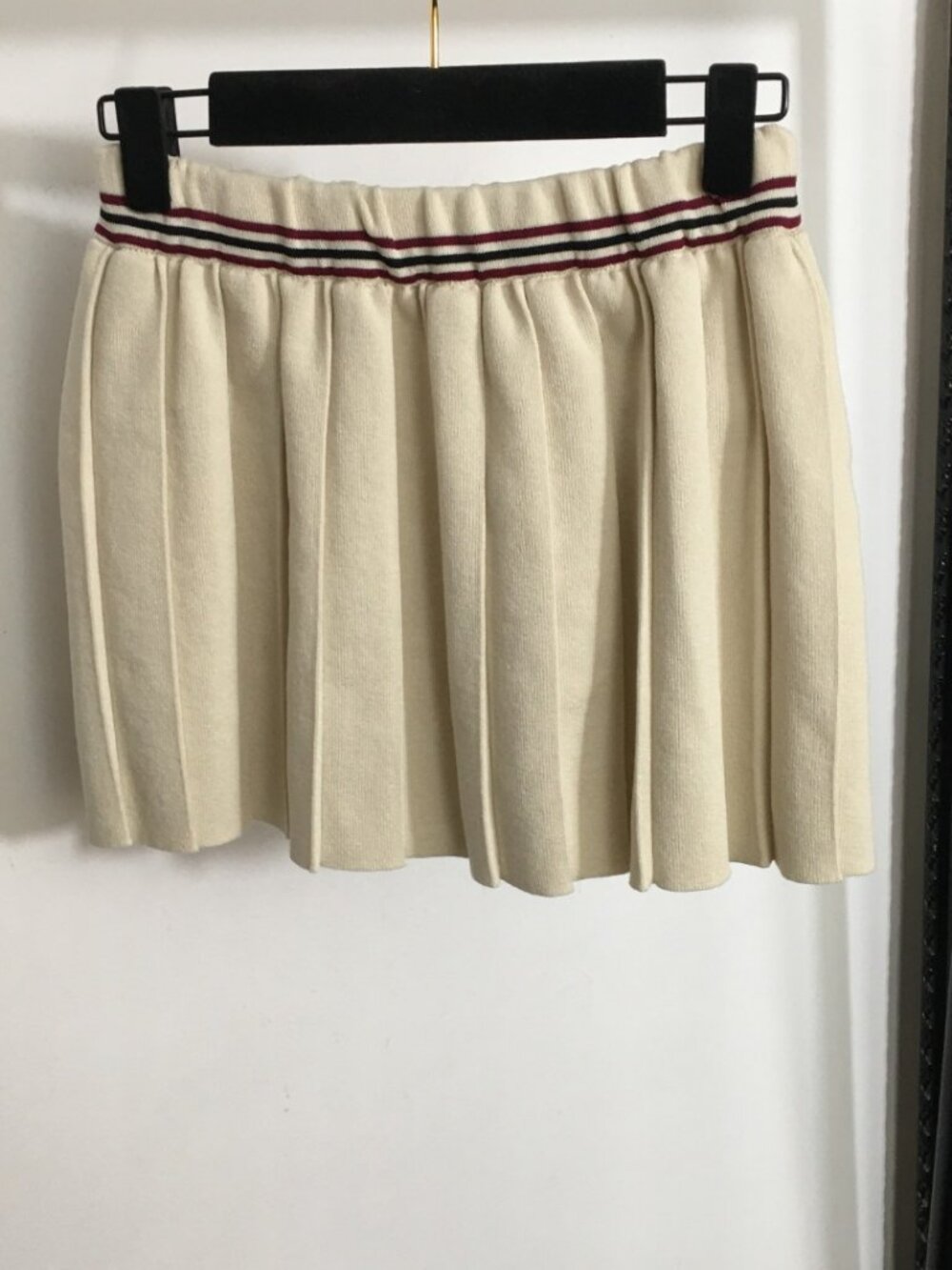 Miu Miu - Apricot - Skirt - Preppy-style pleated red stripes - Picture 2 of 6